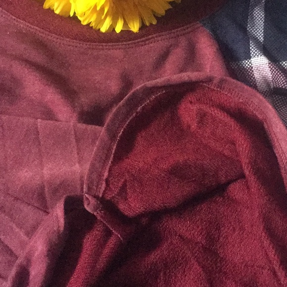 ❌DONATED❌Burgundy Plaid Insert Detail Loose Fit Long Sleeve Top - Picture 8 of 11